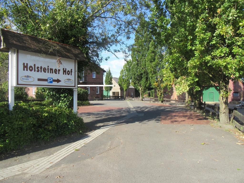 Holsteiner Hof Hotel Heist Bagian luar foto